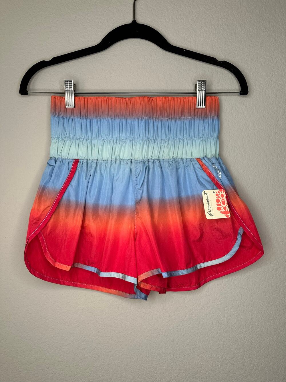 FREE PEOPLE MOVEMENT NWT The Way Home Printed Shorts Ombre Orange Blue Size XS